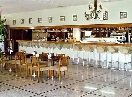 Madame Alicante And Golf Resort 3*